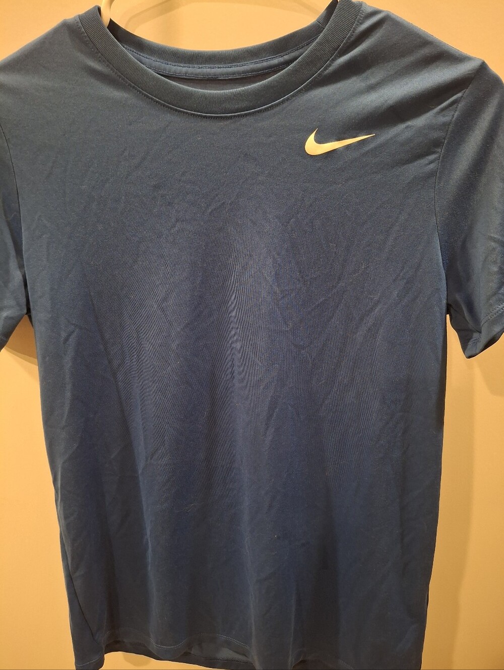 Nike boyโs Navy Blue Short Sleeve Dri-FIT Tee